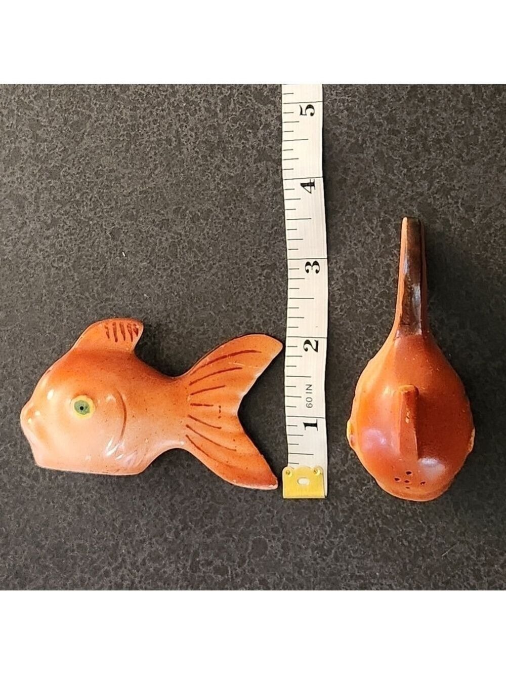 Rare Vintage Ceramic Koi Fish Salt And Pepper Shakers - Picture 9 of 9